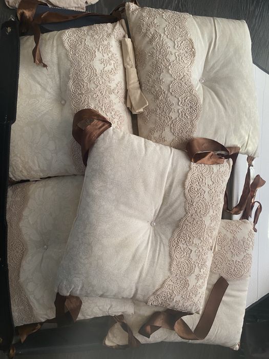 Дитячі бортики для ліжечка