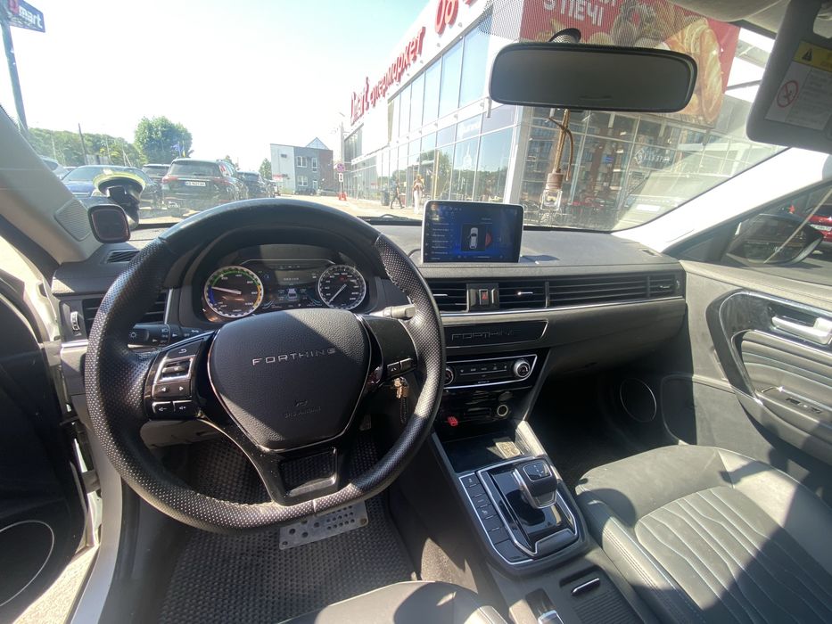 Електромобіль DongFeng S60EV