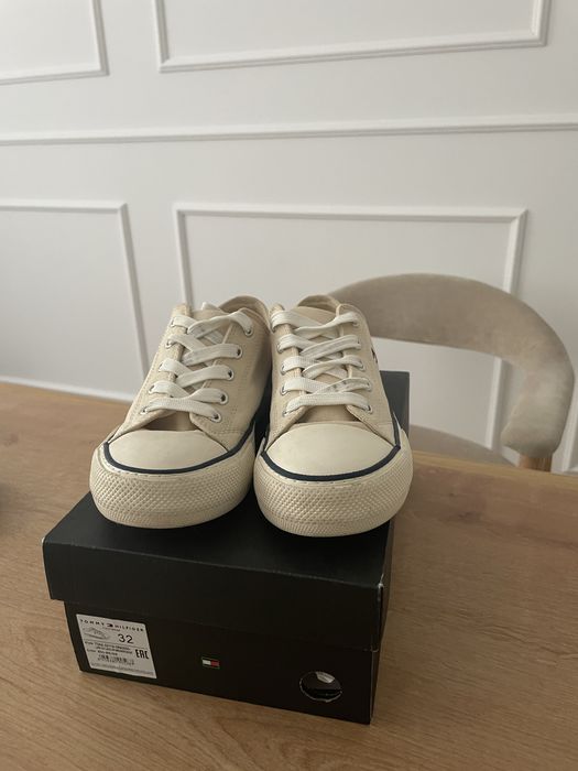 Trampki unisex Tommy Hilfiger roz 32 bezowe