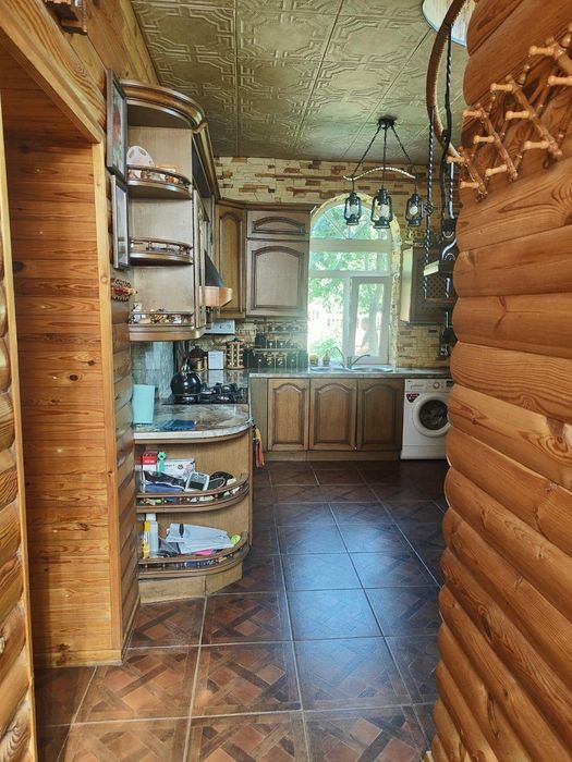 Продається 2 пов будинок, 6 соток Берковець (Академмістечко)