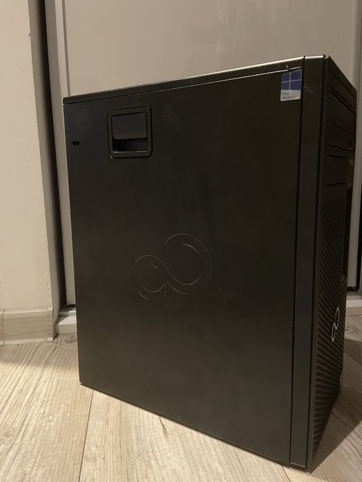 Komputer Fujitsu i5 7gen / SSD 256GB / DDR4 / Zasilacz Fujitsu