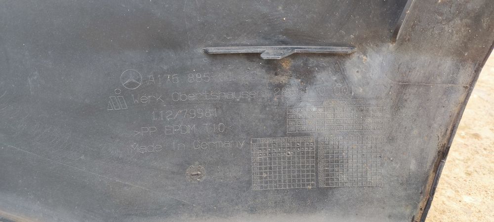 Para-choques traseiro Mercedes-Benz Classe A W176 (A180) – Original