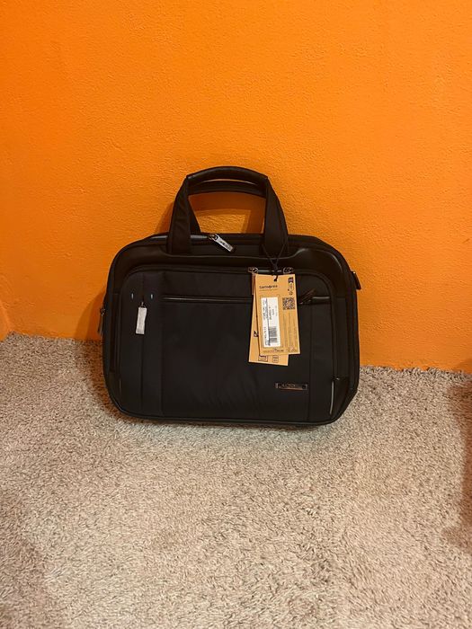 Teczka Samsonite Spectrolite 3.0 14'1 cala czarna