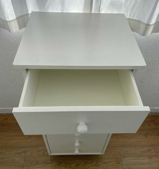 Cómoda/Camiseiro Branco