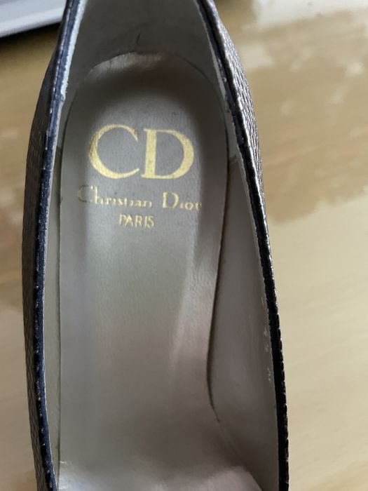 Sapatos Dior nunca usados