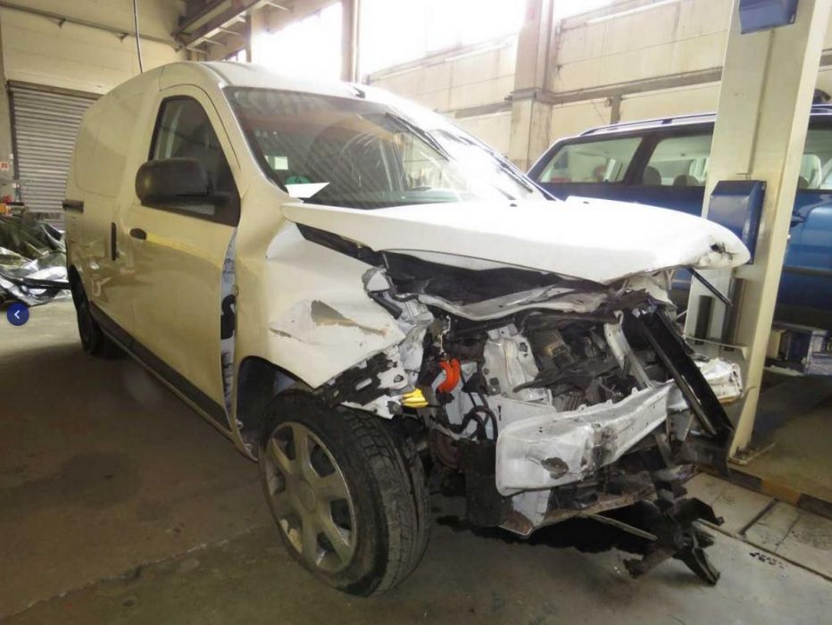 dokker запчасти шрот авторазборка разборка Доккер запчасти докер