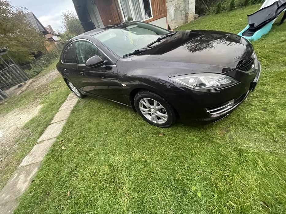 Мазда 6 2010 року