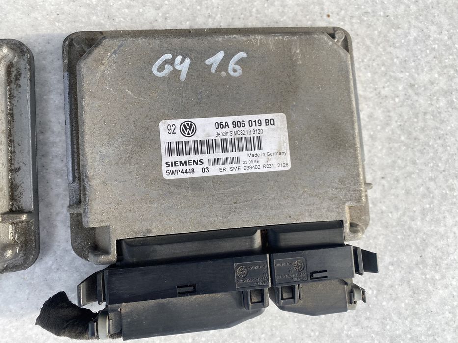 Електронний Блок Управління двигуном Golf 4 бензин мозги