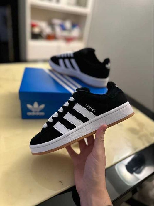 Przepiękne sneakersy Adidas Campus_Czarny rozmiar 37