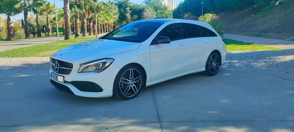 Mercedes CLA 180d Pack AMG / Pack Night / Excelente Estado