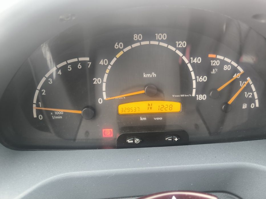 MERCEDES-BENS SPRINTER Спрінтер 2001р 2,7 автомат 316
