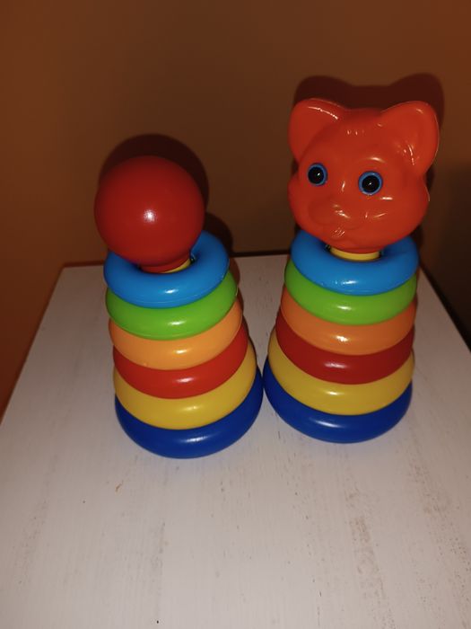 Піраміда пластмасова 2 шт