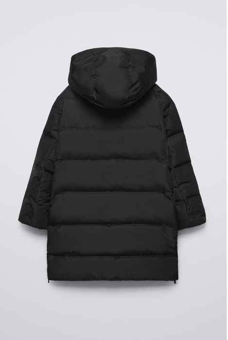 Зимовий пуховик ZARA