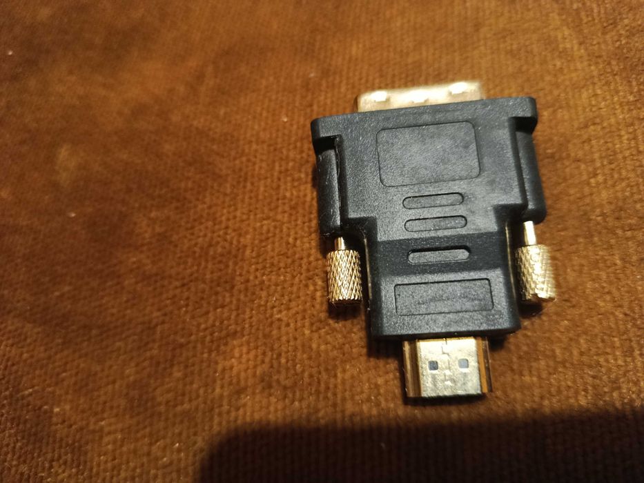 adapter HDMI-DVI-D