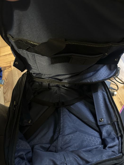 Mochola samsonite