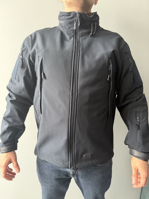 Чоловіча куртка M-tac