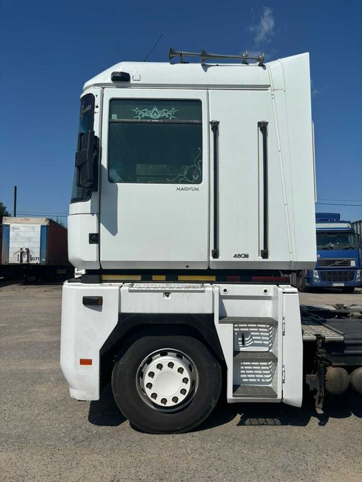 Renault Magnum тягач