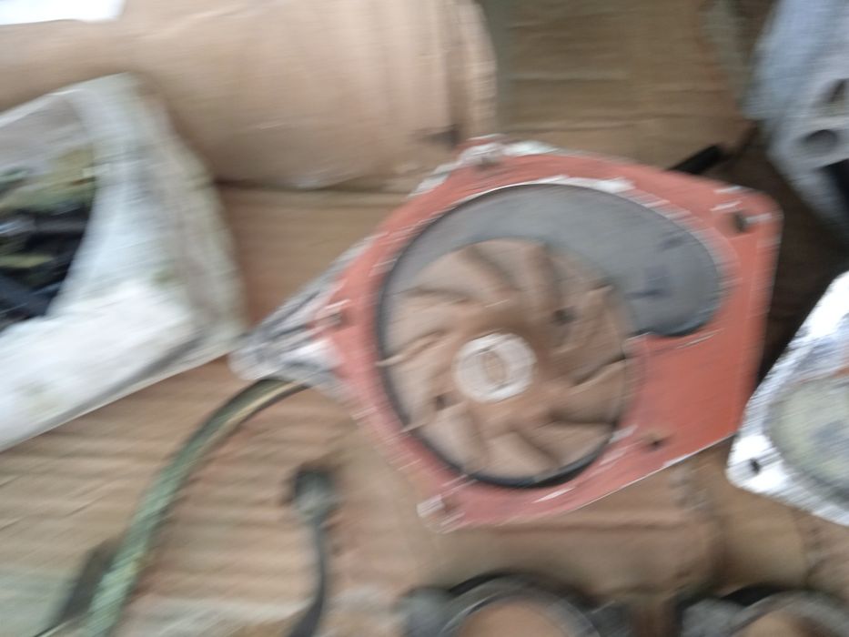 Шків, масляний насос, шатун , помпа двигуна к9к Рено кенго 1,5 дсі