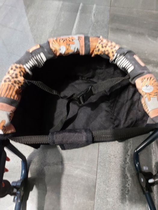 Krzeselko turystyczne dla dziecka Baby Seat