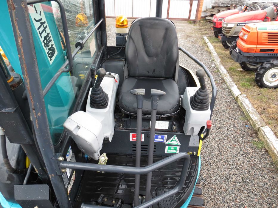 Мініекскаватор Кубота Янмар Kubota Yanmar