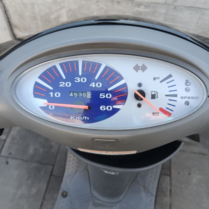 Продам скутер Хонда діо 56