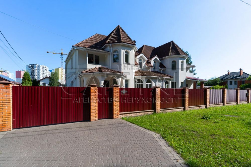 Продаж будинку Бровари / район Сади