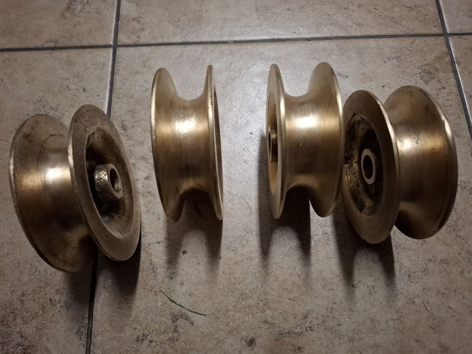 Aparatura dzwigowa,odbieraki pradowe..