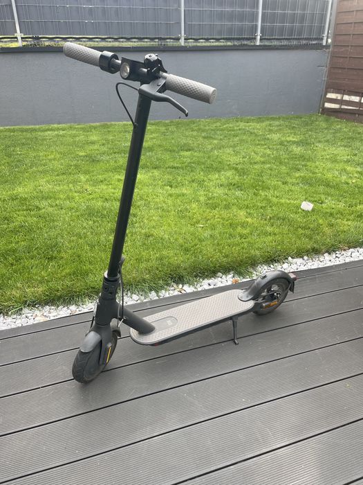 Hulajnoga elektryczna Xiaomi Mi Electric Scooter 1S – sprawna, stan bdb