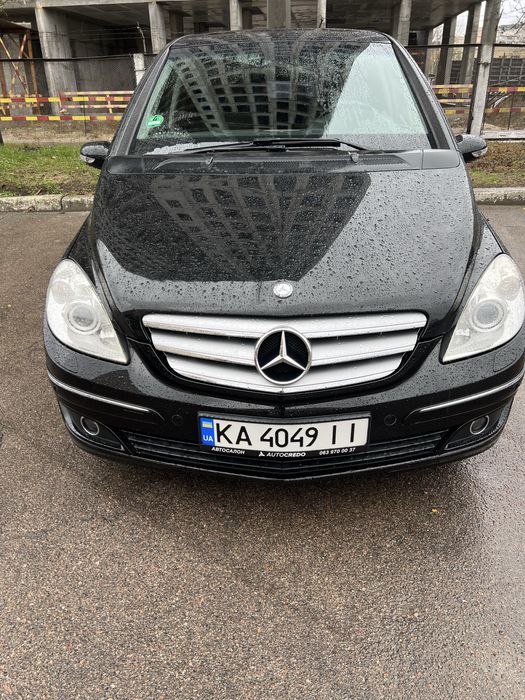 Mercedes-Benz B200 Turbo W245/Максимальна комплектація/193 к.с.