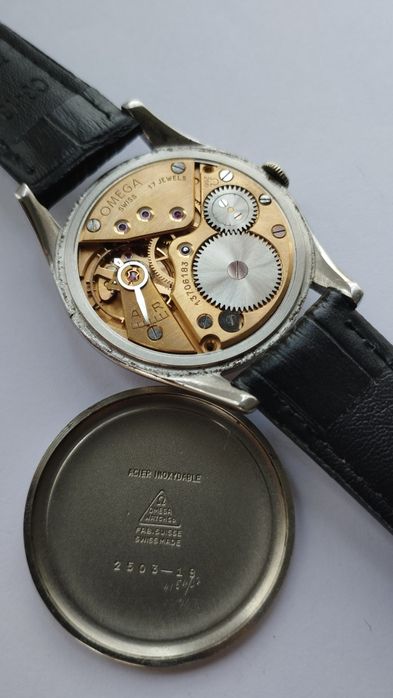 Oryginalny szwajcarski zegarek Omega oversize