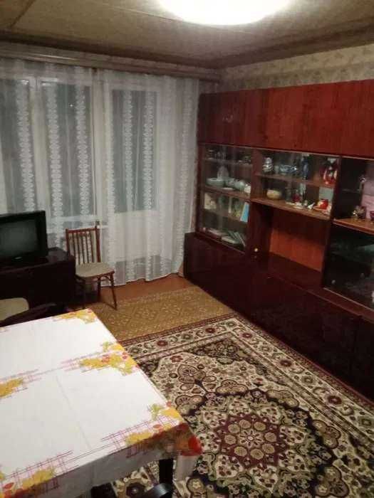 Продам 2 комн квартиру 45м2 Газ в доме 6 этаж метро Индустриальная OA