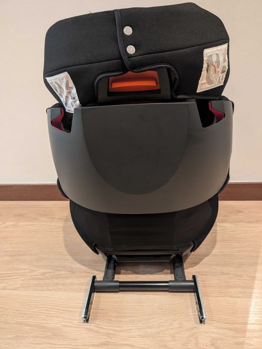 Cadeira Cybex X-Fix Isofix preta