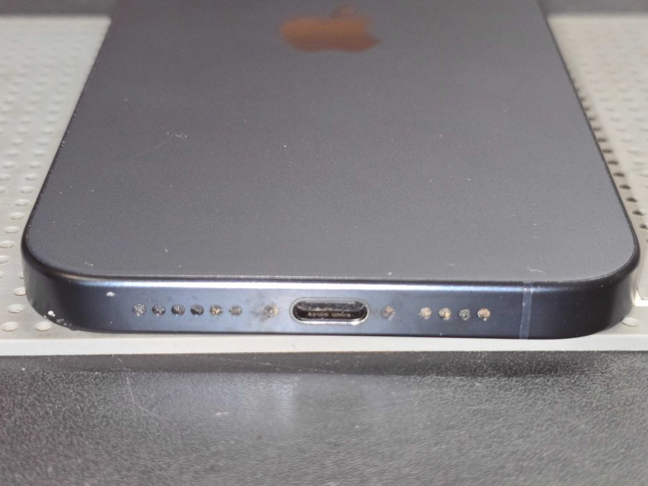 Używany - Apple iPhone 15 Pro Max 256GB Niebieski - GSM Baranowo