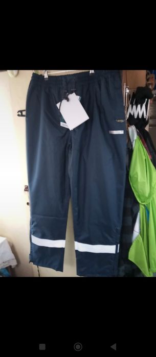 Spodnie XL przeciwdeszczowe,ognioodporne itp- nowe