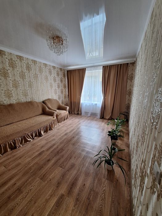 Продаж 3-х кімнатної квартири вул. Комарова: 70 000 $ - Продаж квартир ...