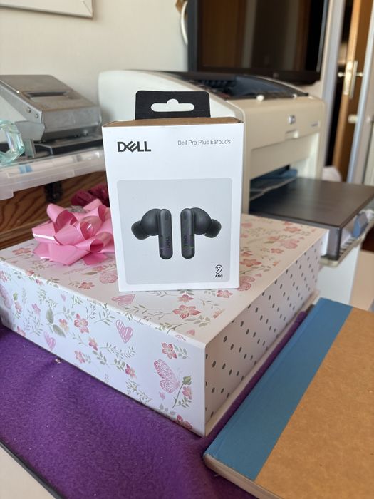 Dell Pro Plus Earbuds