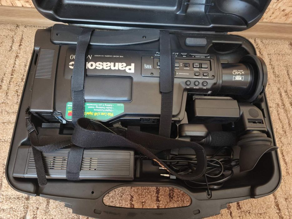 Відеокамера Panasonic M3500 VHS
