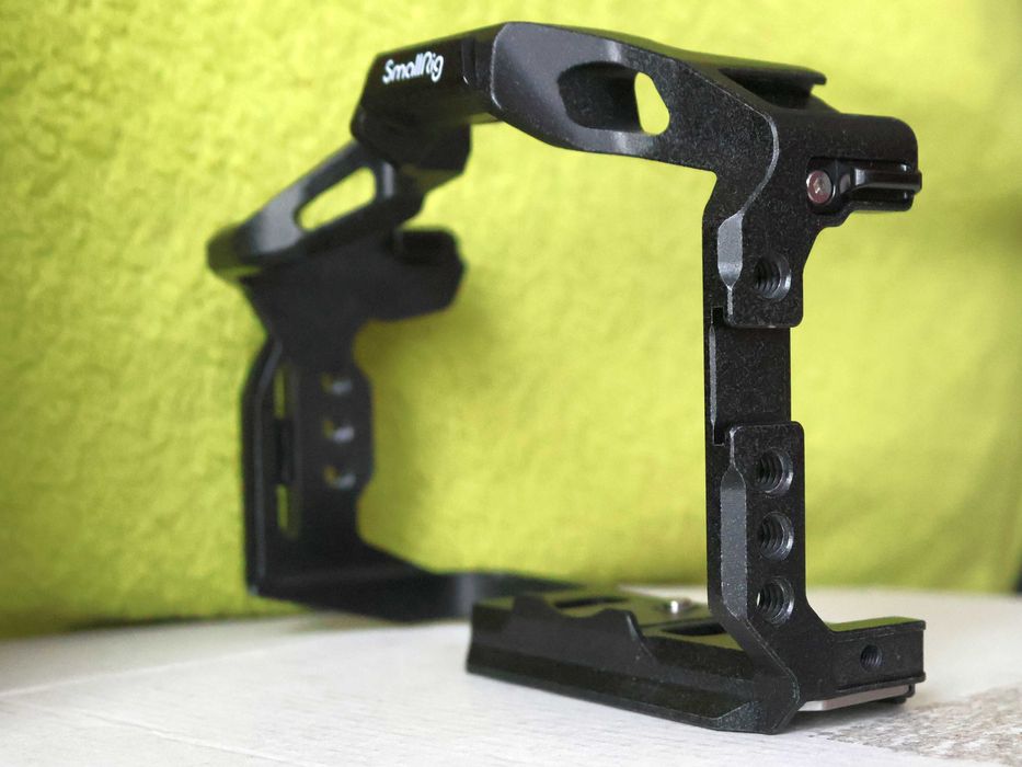 Продам клітку для камери SmallRig  Cage Canon EOS R10 4004 A01