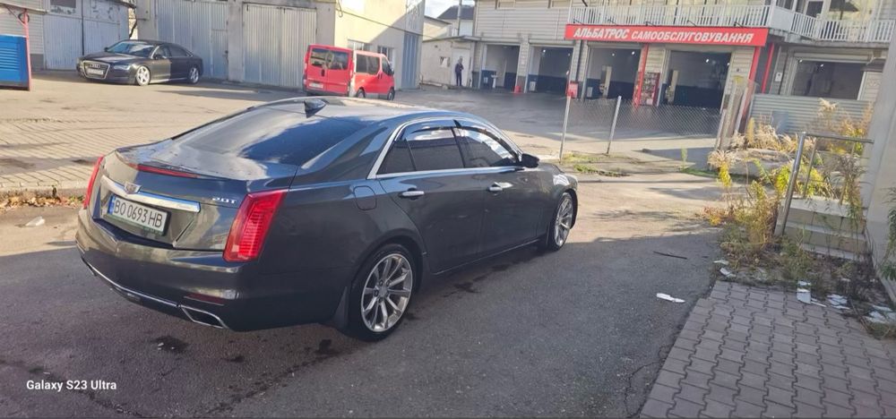 Продам Cadilac CTS 2.0Турбо. Бензин