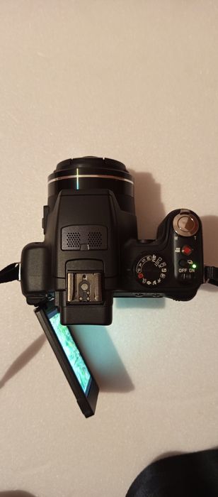 Цифровой фотоаппарат Leica V-lux 2