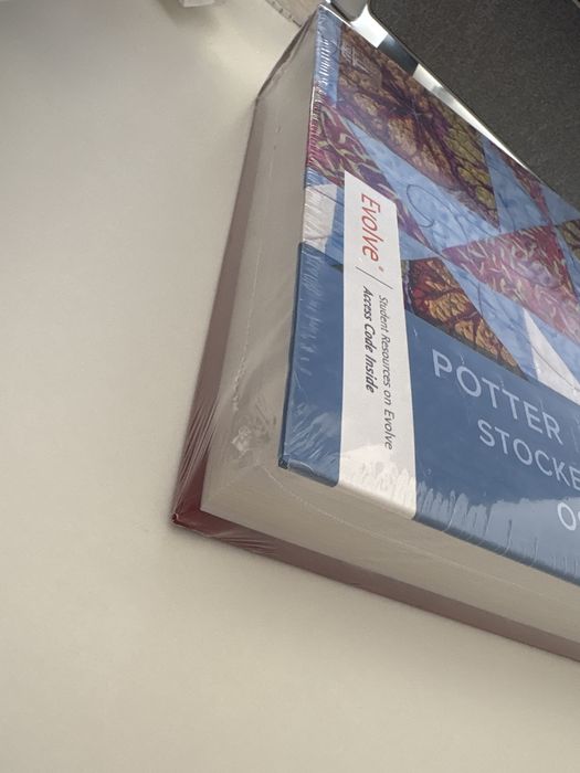 Fundamentals of Nursing - 12th edition (novo ainda no involucro)