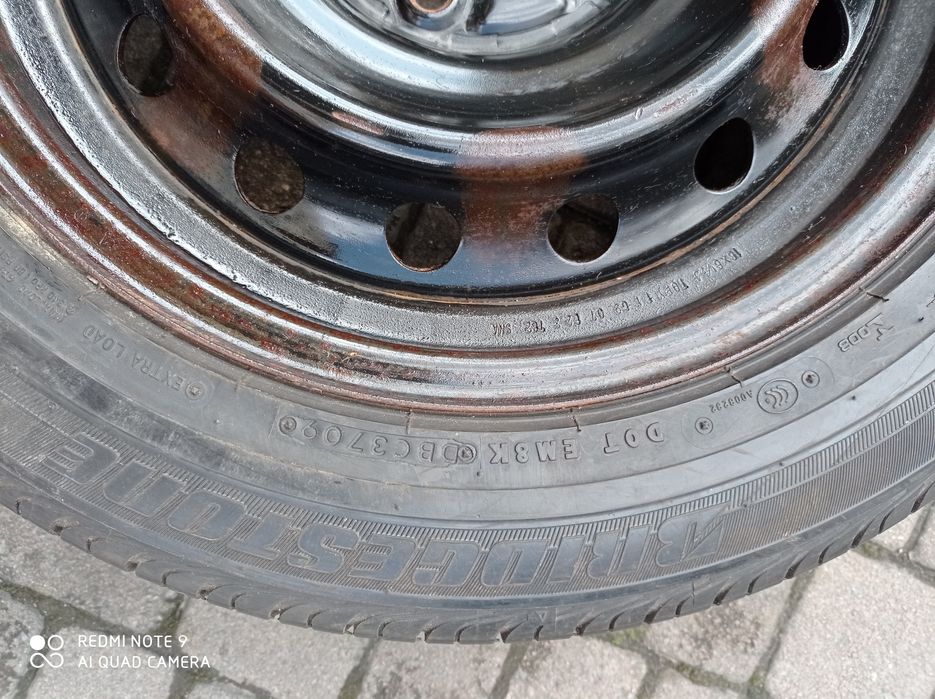 Продам одне літнє колесо майже нове