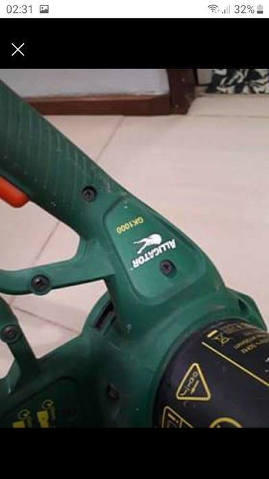 Serra tesoura eletrica black decker