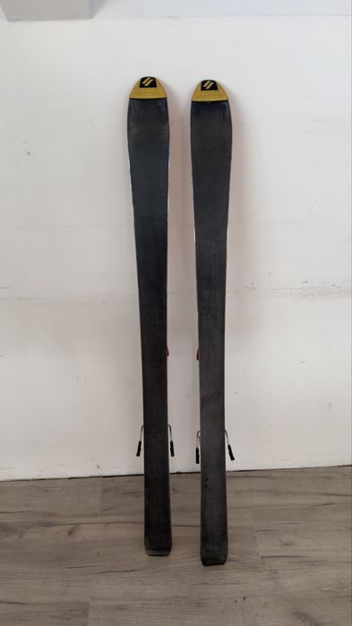 Narty juniorskie Dynamic 130