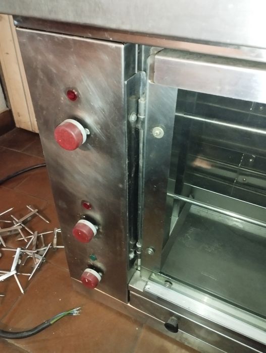 Assador frangos elétrico - Frangueira