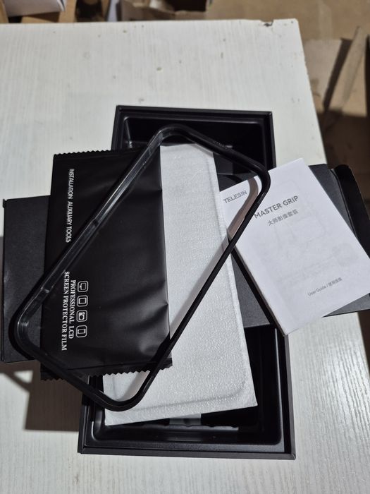 Telesin Master Grip для айфон 17 про, про мах.