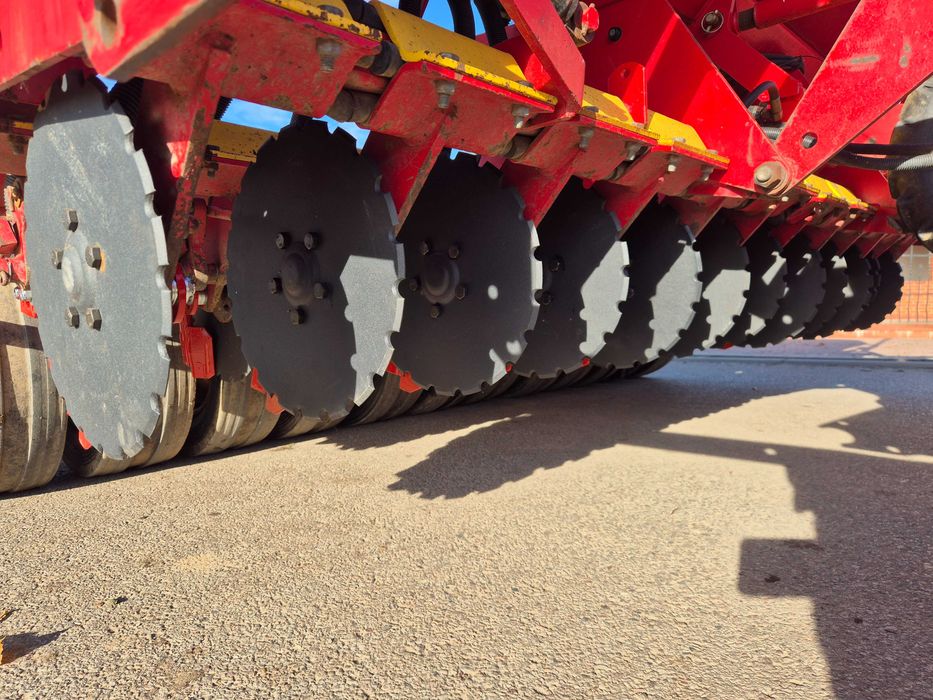 Vaderstad Rapid 300s