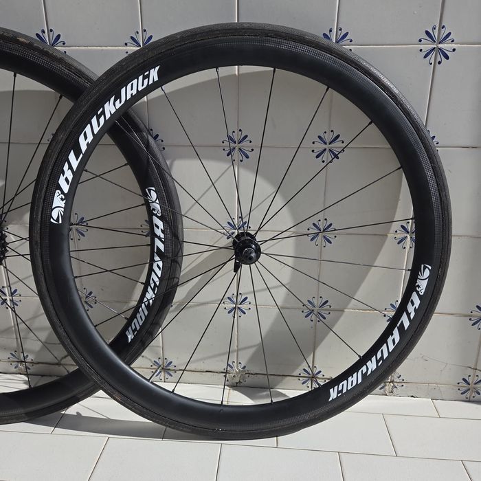 Rodas novas BlackJack 35c Carbono - Tubulares
BlackJack 35mm
Cassete