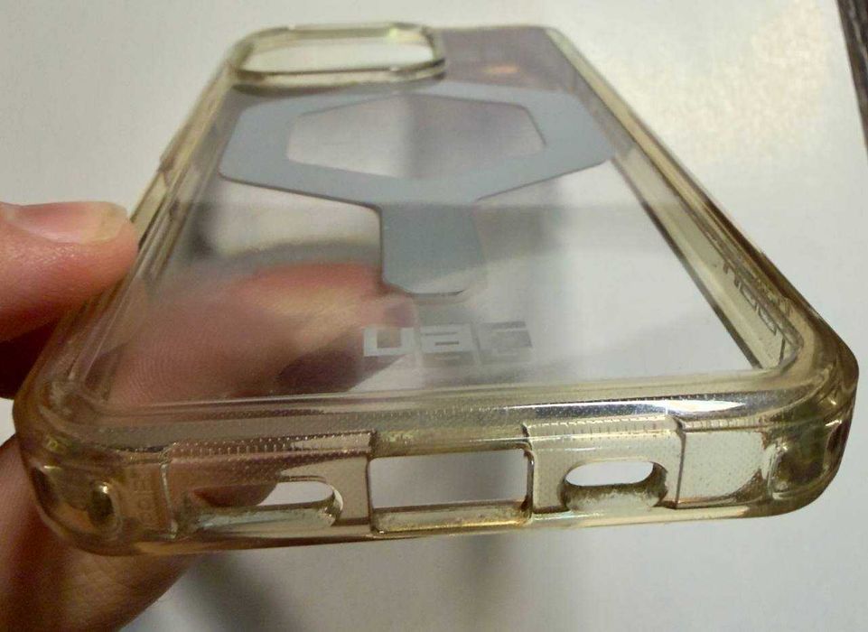Чохол UAG Plyo Magsafe для iPhone 16 Pro