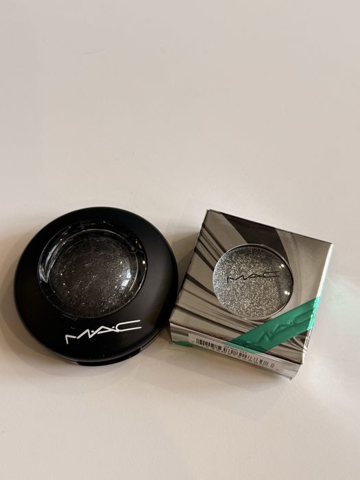MAC тіні для повік. MAC. Тіні для очей